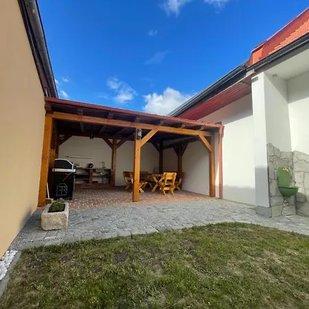 Borovanske Baroko 4*